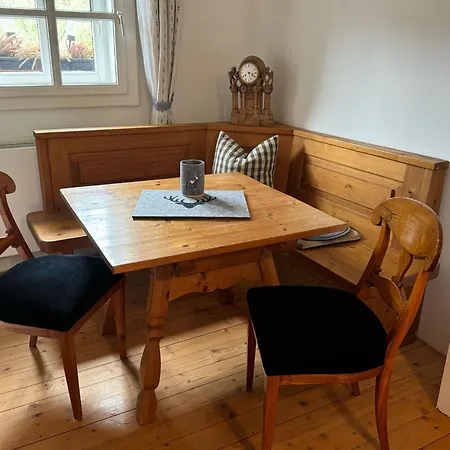 Apartment Au-4 *